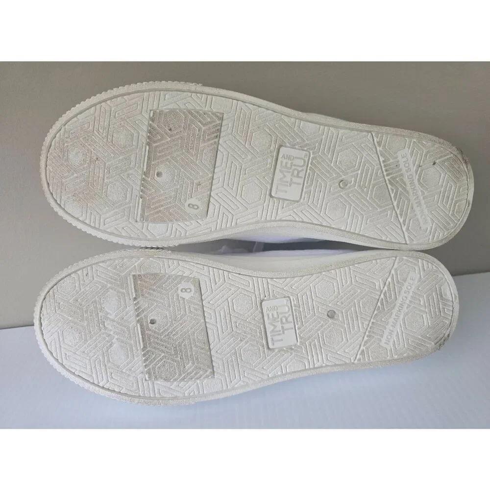 Time and Tru Sneakers Sz 8 White